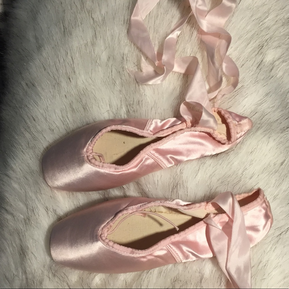 Ballet shoes size 8
